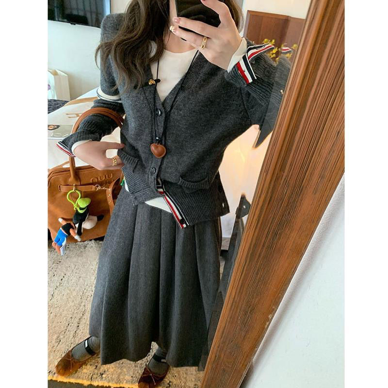 Fustă A-line midi din lână cu spandex, micro-elastică, Primăvara 2025