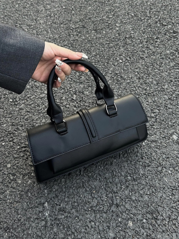 Geantă PU unisex, stil franțuzesc retro, formă orizontal pătrată, închidere cu clapetă, toamna 2025
