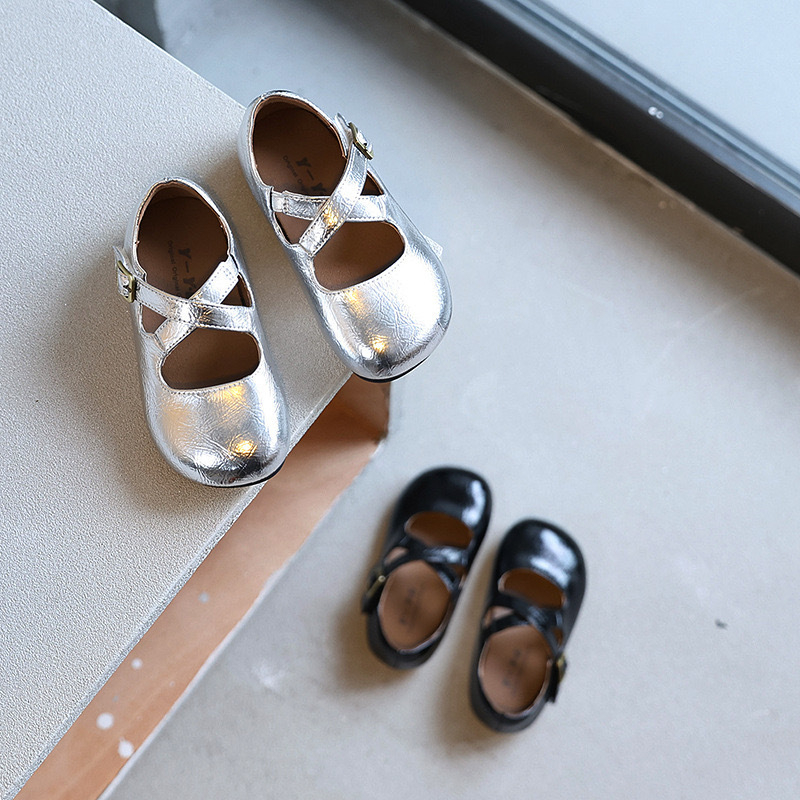 Pantofi pentru prințese pentru copii cu curele încrucișate, pentru primăvară 2025 — partea superioară din microfibră, talpă din cauciuc, închidere Velcro, respirabili, anti-alunecare (0–12 ani)