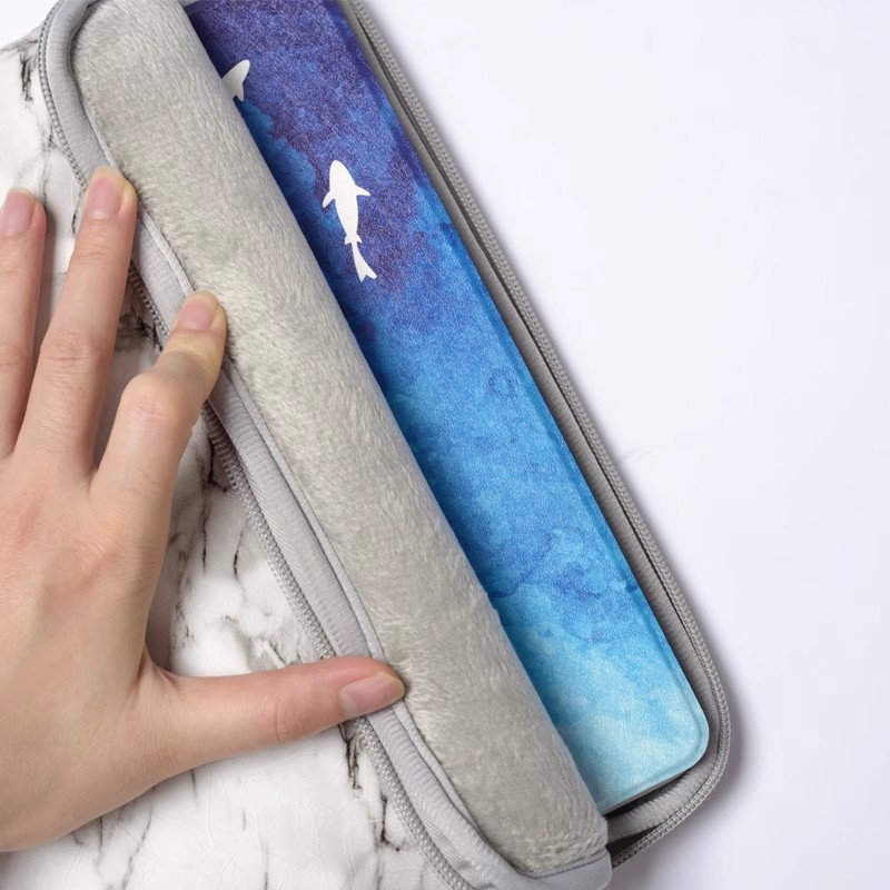 Kožna futrola za tablet s platnenim unutrašnjim dijelom, vodootporna i otporna na udarce, urbano minimalistički stil