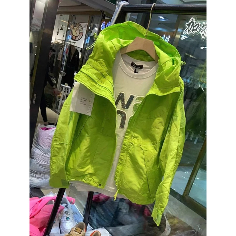 Geacă damă din poliester, culoare solidă, croială lejeră, fermoar, mâneci lungi