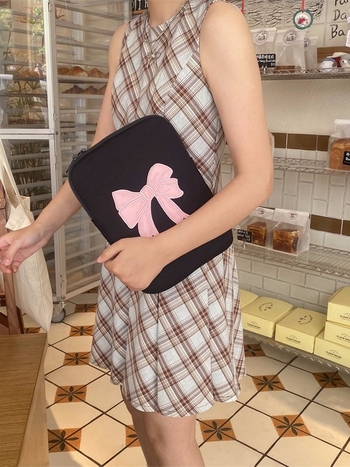 Geantă de depozitare pentru tabletă cu funda brodată | anti-furt, extensie, depozitare; material bumbac; căptușeală poliester