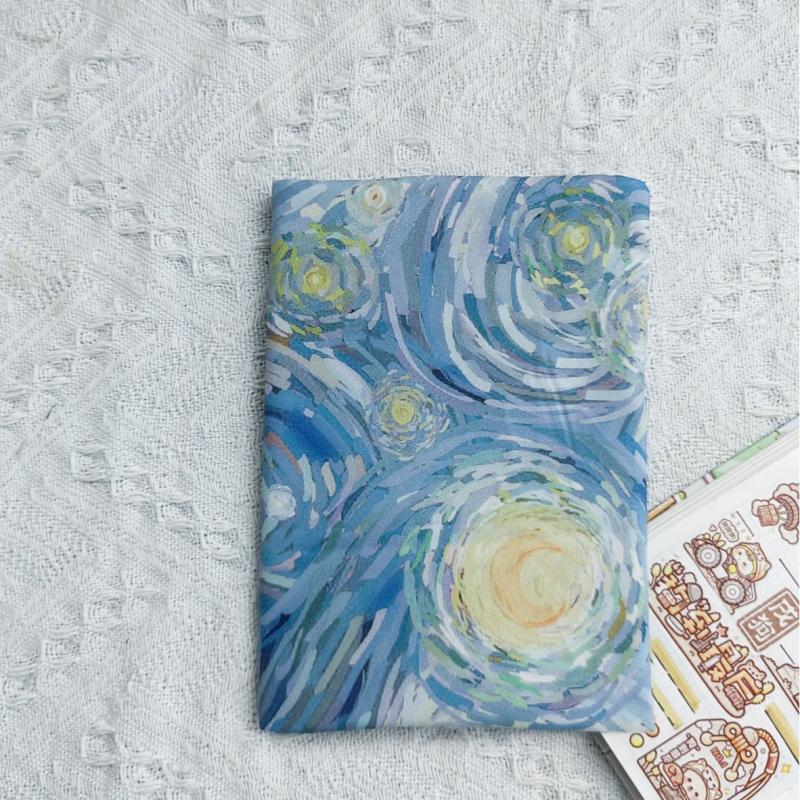 Kézzel készített vászon jegyzetfüzet-borító csipkés díszítéssel