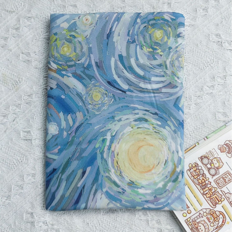 Kézzel készített vászon jegyzetfüzet-borító csipkés díszítéssel