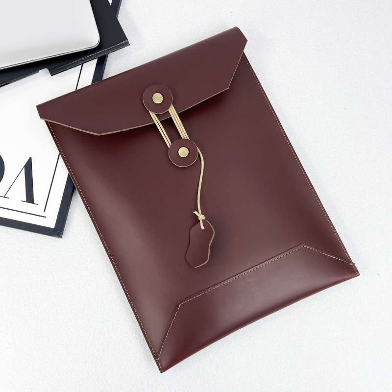 Gențiță clutch din piele autentică, cu compartiment pentru laptop și tabletă, închidere prin răsucire, rezistentă la apă și uzură, unisex