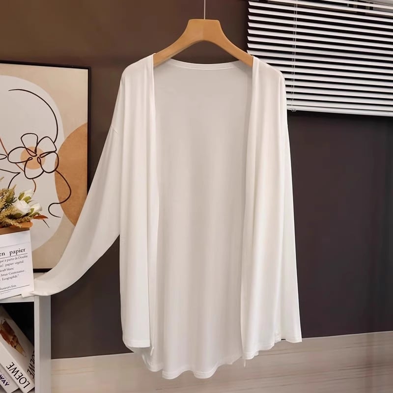 Свободен кардиган от полиестер с дълги ръкави, средна дължина, едноцветен.