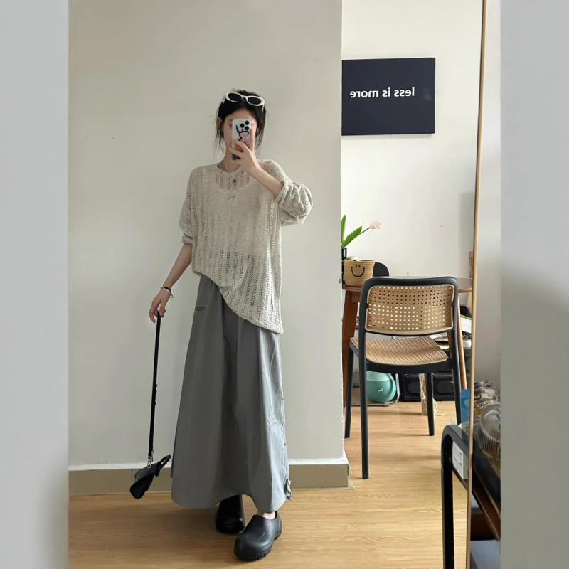 Пуловер с дълги ръкави от плетиво, тънък тюл върху топа, елегантен топ с буквена шарка