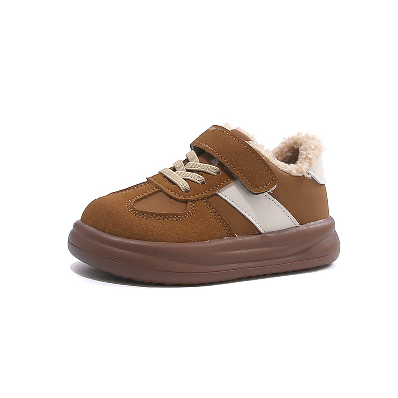 Dječje zimske sportske tenisice, gornji dio od suedea, protivklizna gumena potplat, fleece podstava, zatvaranje na Velcro, unisex