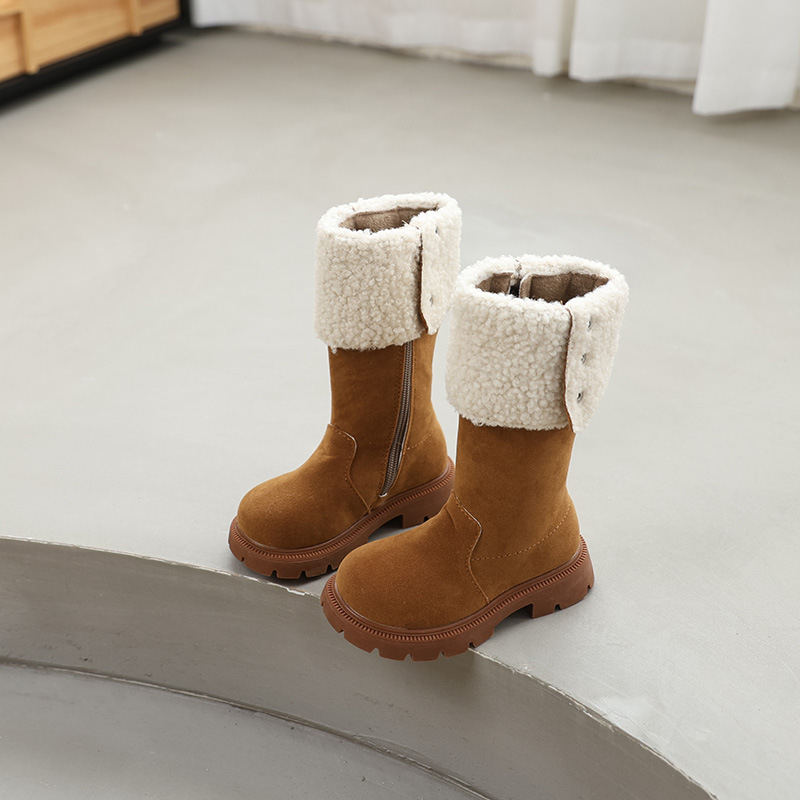 Kalle gyerekeknek bélelt fleece-lal, hosszú szárú csizma oldalsó cipzárral, felső része műbőr, TPR talp, vastított kivitel, téli 2025