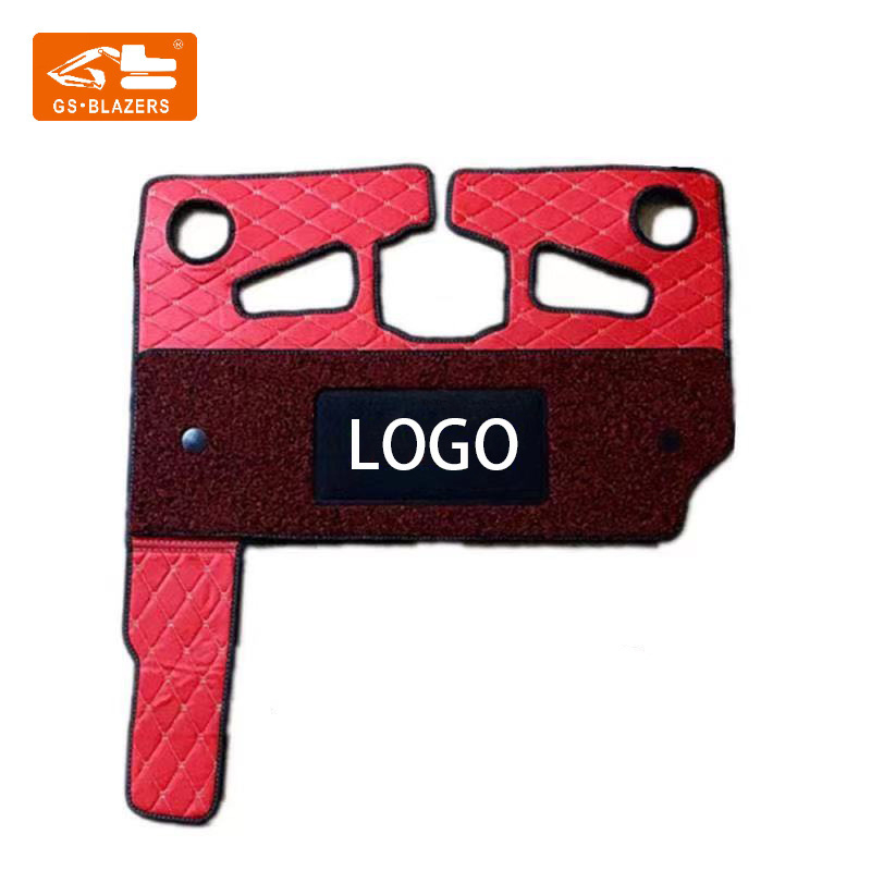 Подложки за крака в кабината на екскаватор Komatsu 60-7, 120-6E, 78U, 128U, 215-10 – Марка Jgs