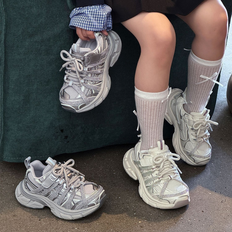 Dječje tenisice Dad Shoes sa Velcro zatvaranjem, gornji dio od mikrovlakana, gumeni potplat, protuklizne