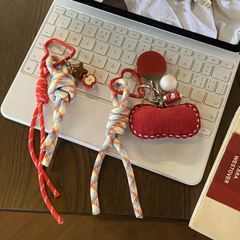 Ключодържател: метал, карикатурен стил