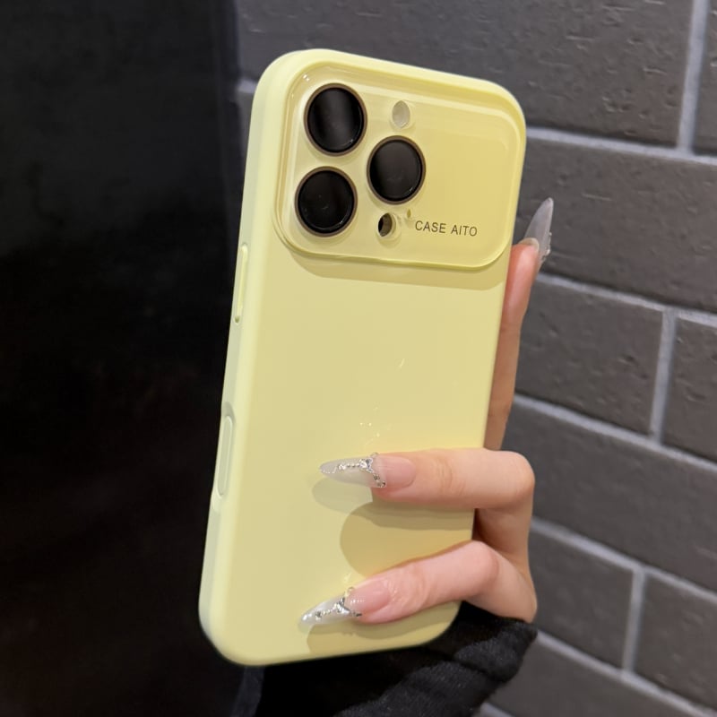 Silicone kryt pre iPhone 16 Pro Max, matný povrch, minimalistický dizajn s kompletnou ochranou proti pádom, protišmykový, odvádzanie tepla