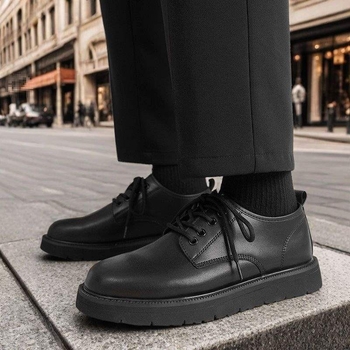 Férfi bőr cipő angol stílusban, fűzős, kerek orrú, alacsony profil, nyúl szőrrel bélés, magasság növelés