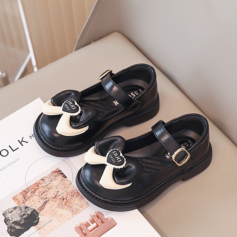 Dječje loaferice u britskom stilu, PU gornji dio, uložak od umjetnog krzna, gumena potplat, Velcro zatvaranje, unisex