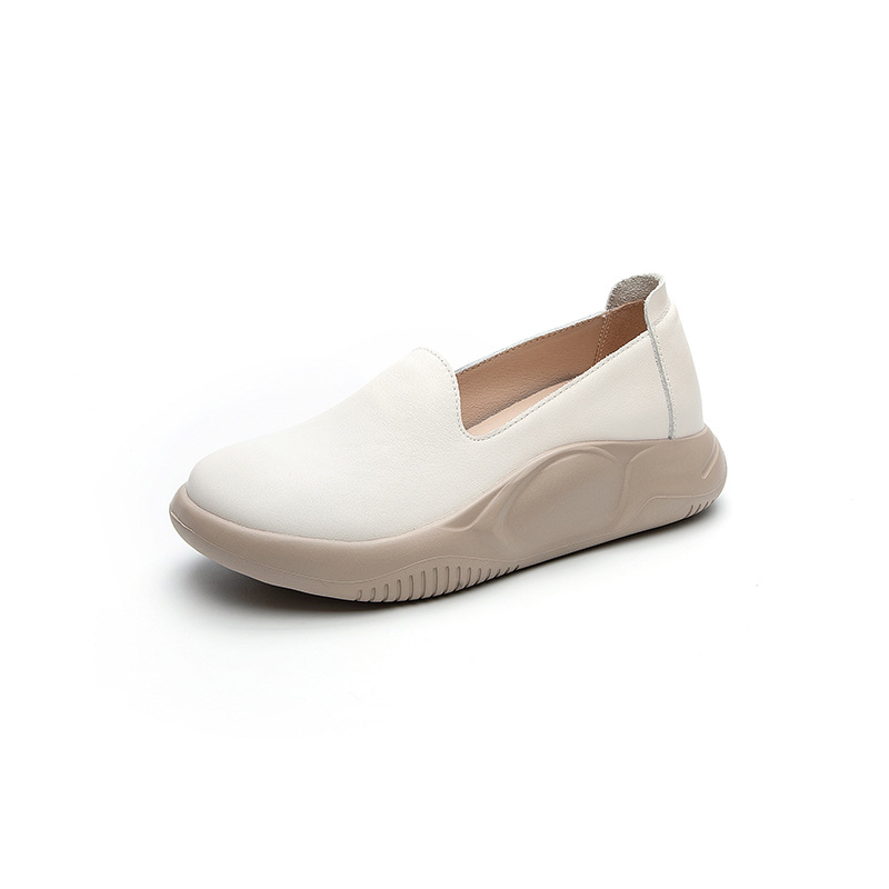 Pantofi sport din piele pentru creșterea înălțimii, vârf rotund, partea superioară din piele de vițel din primul strat, branț din piele de porc din primul strat, talpă plată, talpă din spumă de cauciuc