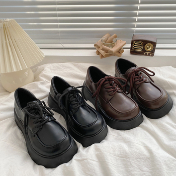 Női loaferek kerek orrú, PU felsőrész, 3–6 cm vastag sarok, egyszerű stílus