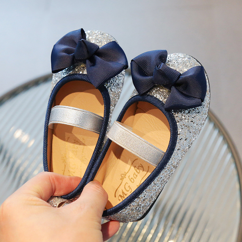 Lányoknak szóló hercegnő cipő leopard mintával és csillogó paillettes díszítéssel, masni, alacsony kivágás, légáteresztő, puha talp