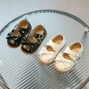 Lányoknak készült pillangómasnis műbőr cipő - Felsőrész: Szintetikus bőr, Zár: Velcro, Talp: Gumi, PU belső talp, Alacsony kialakítás (1–6 évesek)