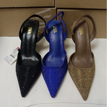 Ženske visoke potpetice s oštrim vrhom i tankim potpeticama | gornji materijal: super fiber | visina potpetice: 6–8 cm | oblik potpetice: tanki | đon: guma