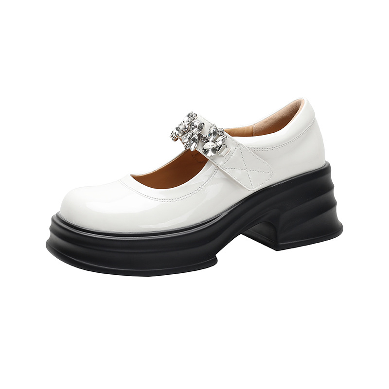 Mary Jane cipele, okrugli nos, 6–8 cm chunky peta, Velcro zatvaranje, niski gornji dio