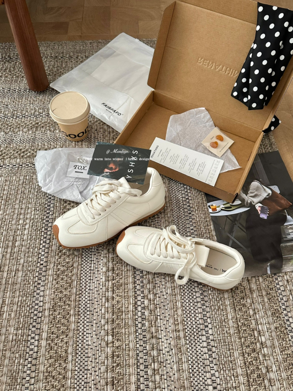 Ženske ravne cipele od mikrovlakana, gumena potplata, okrugli vrh, niski potpetica, slip-on