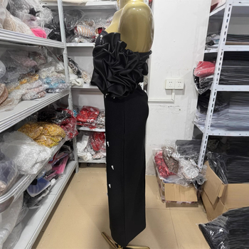 Rochie lungă din poliester, fără mâneci, decolteu în V, stil elegant, croială dintr-o singură piesă