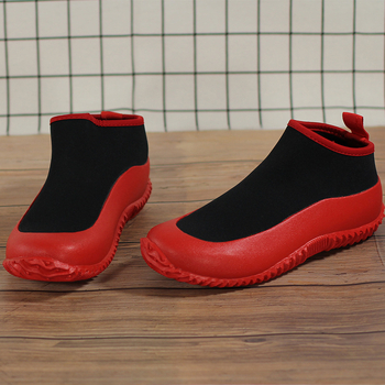 Gumi esőcsizmák – alacsony profil, lapos sarok, egész éves használatra, uniszex, felső rész: gumi és neoprenhab