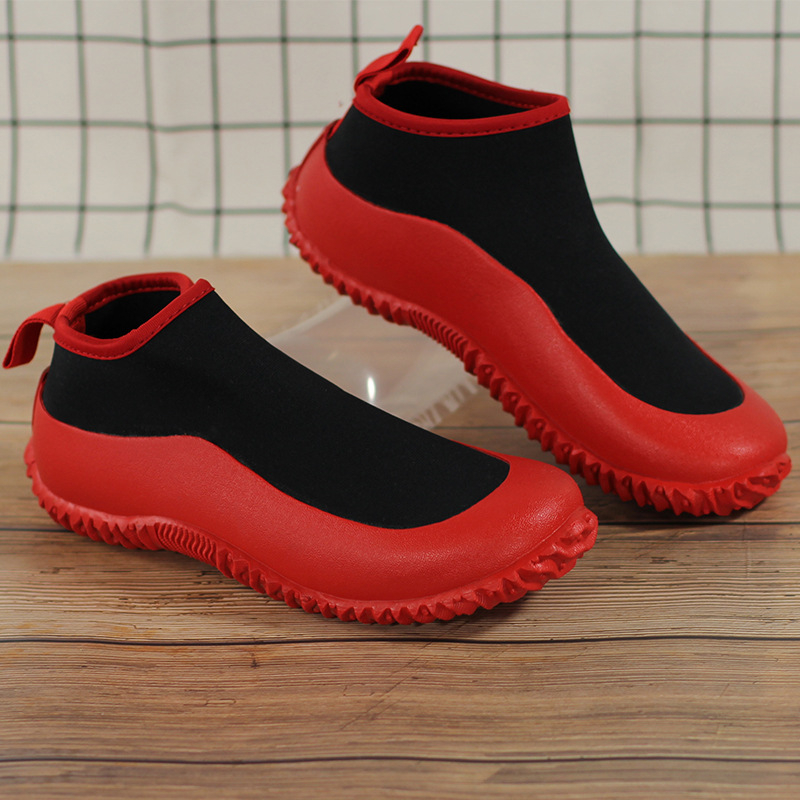 Gumi esőcsizmák – alacsony profil, lapos sarok, egész éves használatra, uniszex, felső rész: gumi és neoprenhab