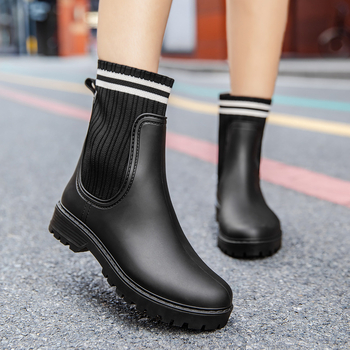 Női esőcsizmák PVC felsőrésszel, középhosszú, vízálló, csúszásmentes, kopásálló