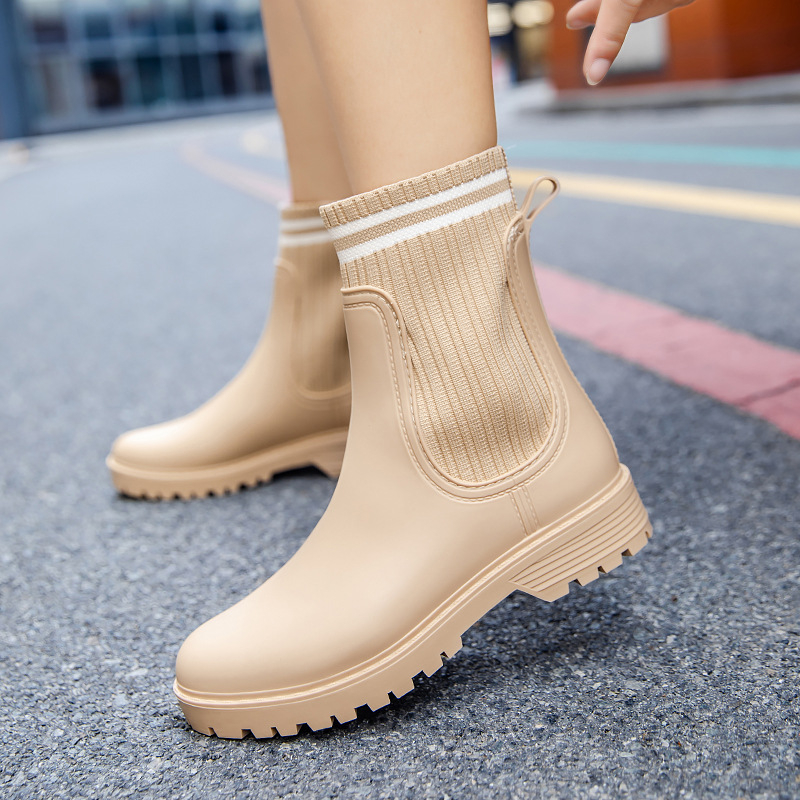 Női esőcsizmák PVC felsőrésszel, középhosszú, vízálló, csúszásmentes, kopásálló