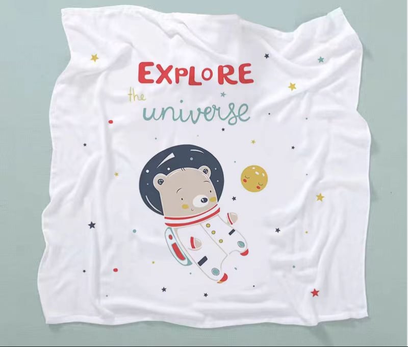 Бебешка кърпа за баня от бамбук памук-марля, двойнослойна, с карикатурен принт, тегло 200–300 г, прежда 40, персонализируема