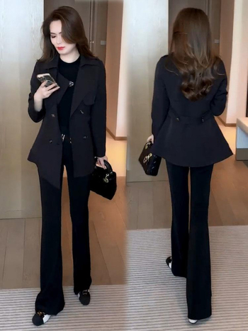 Dámsky slim-fit windbreaker kabát z polyesteru, jednofarebný, polo golier, dvojradové zapínanie, dlhé rukávy