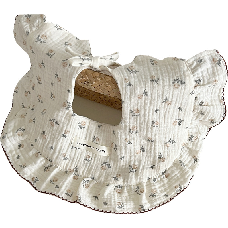 Бебешки лигавник от марля в корейски стил с флорални мотиви, печат, прежда 40, тегло 100–120 г, за бебета