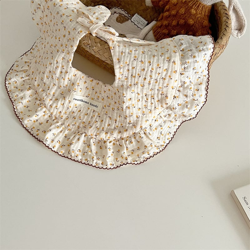 Бебешки лигавник от марля в корейски стил с флорални мотиви, печат, прежда 40, тегло 100–120 г, за бебета