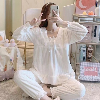 Γυναικείο φανελένιο σετ φθινοπώρου-χειμώνα με στρογγυλή λαιμόκοψη, casual ροζ, χαριτωμένο, για κορίτσια από τη Νοτιοανατολική Ασία