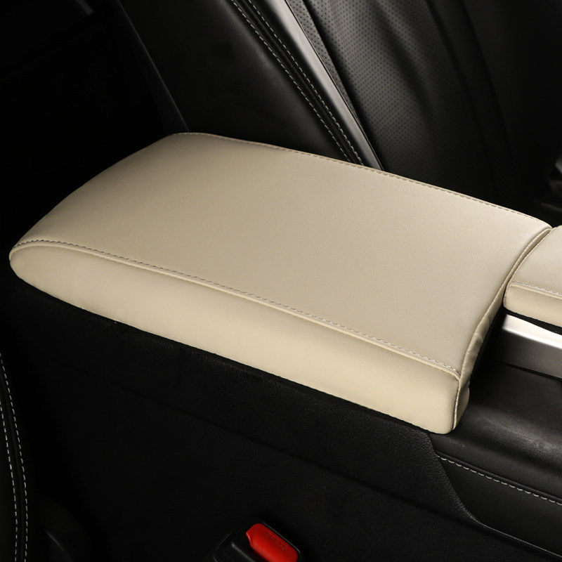 Capac pentru cotieră Lexus NX300h de la Malte – compatibil NX300h, cu asistență la montaj