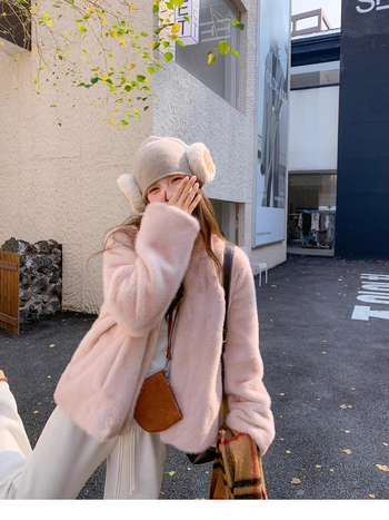 Női műszőrme kabát, V-nyakú, városi stílus, 2025 tél