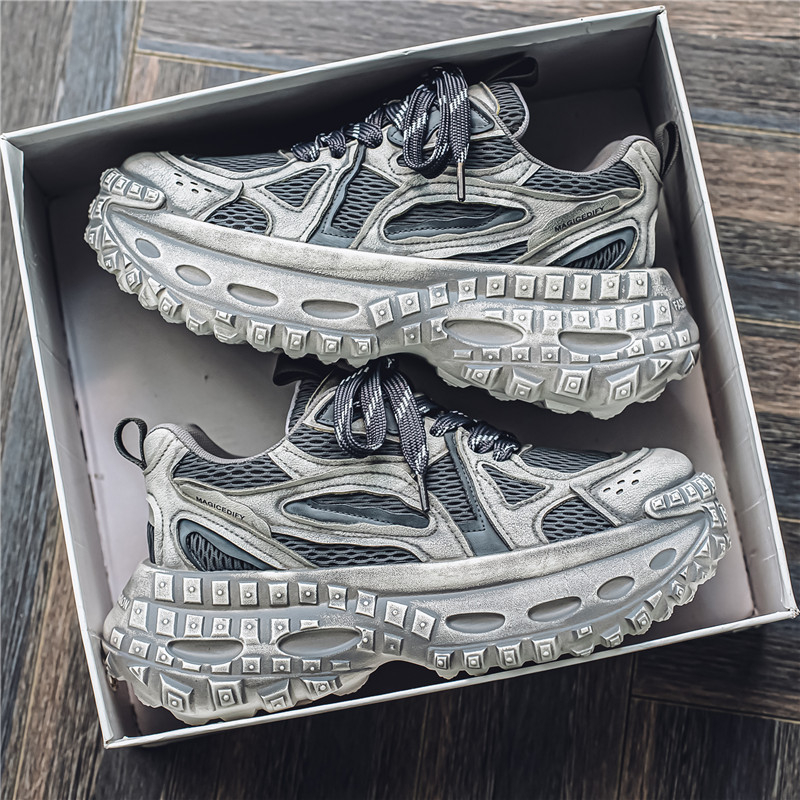 Muške cipele dad shoes – lagana mrežasta gornja, gumena potplat, niski gornji dio, vezanje, debeli pet, svakodnevne tenisice za sve sezone