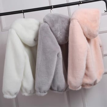 Női kapucnis műmink kabát, vastag plüss anyag, laza szabás, elöl cipzárral, poliészter, középhosszú 50–65 cm, téli 2025