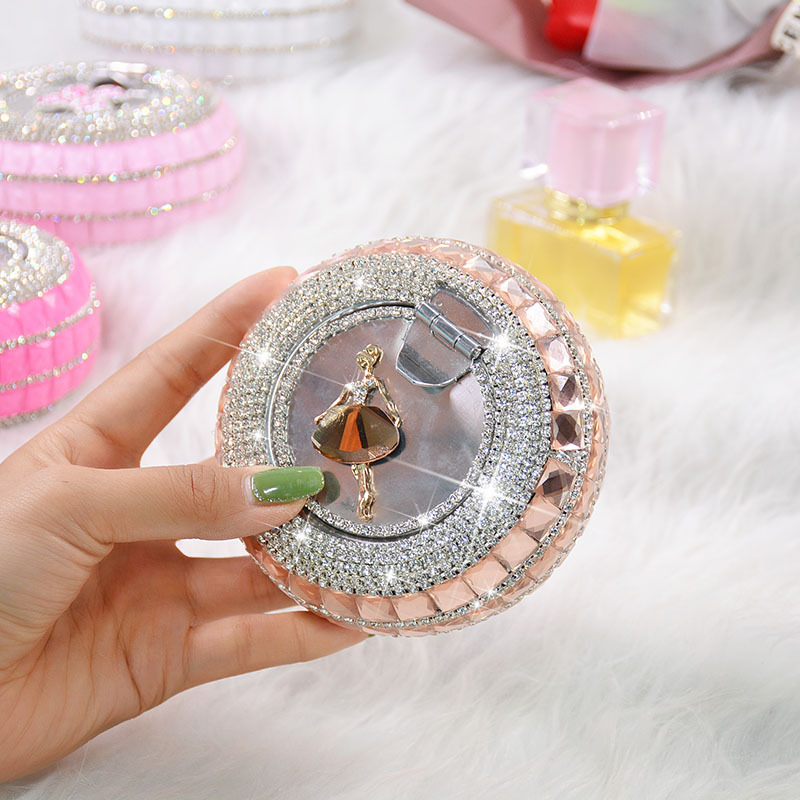 Преносим пепелник с капак, инкрустирани диаманти; метал, модерен стил, лукс; произход Zhejiang