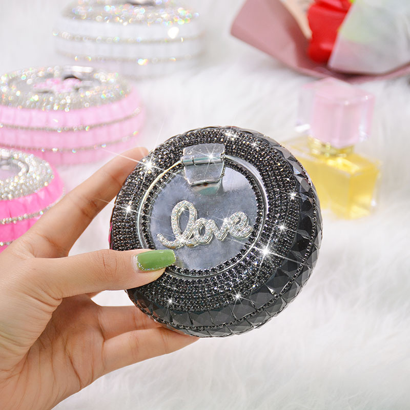 Преносим пепелник с капак, инкрустирани диаманти; метал, модерен стил, лукс; произход Zhejiang