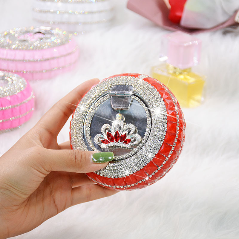 Преносим пепелник с капак, инкрустирани диаманти; метал, модерен стил, лукс; произход Zhejiang