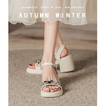 Ženske platform sandale s kristalima, okrugli vrh, dvostruka kožna vamp, gumeni potplat