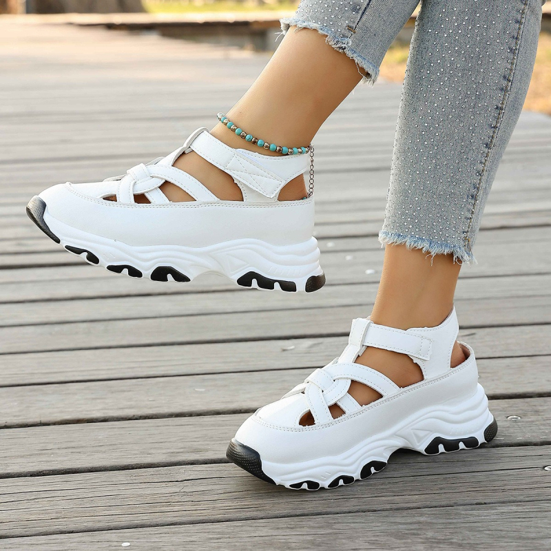 Rimske sandale s platformom, PU gornji dio, zaobljeni vrh prsta, srednji peta 3-5 cm, platforma potplata, Velcro zatvarač