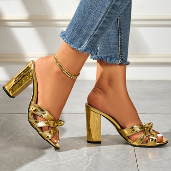 Sandale romane din piele patentată, vârf deschis, toc conic peste 8 cm, design pull-on