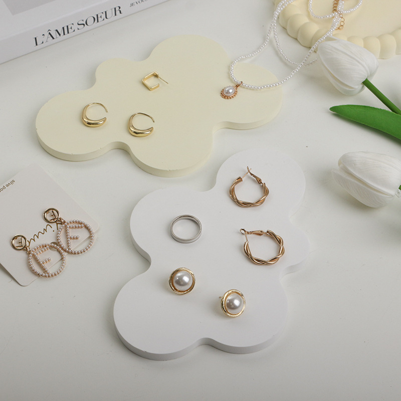 Tavă de depozitare asimetrică pentru bijuterii, produse cosmetice și manichiură, pentru ședințe foto – ipsos, fundal textil, Lu Xin