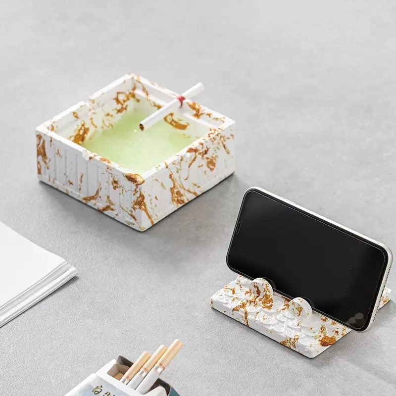 Пепелник от PET, с ключодържател, повторно използваем, квадратен минималистичен дизайн за дома