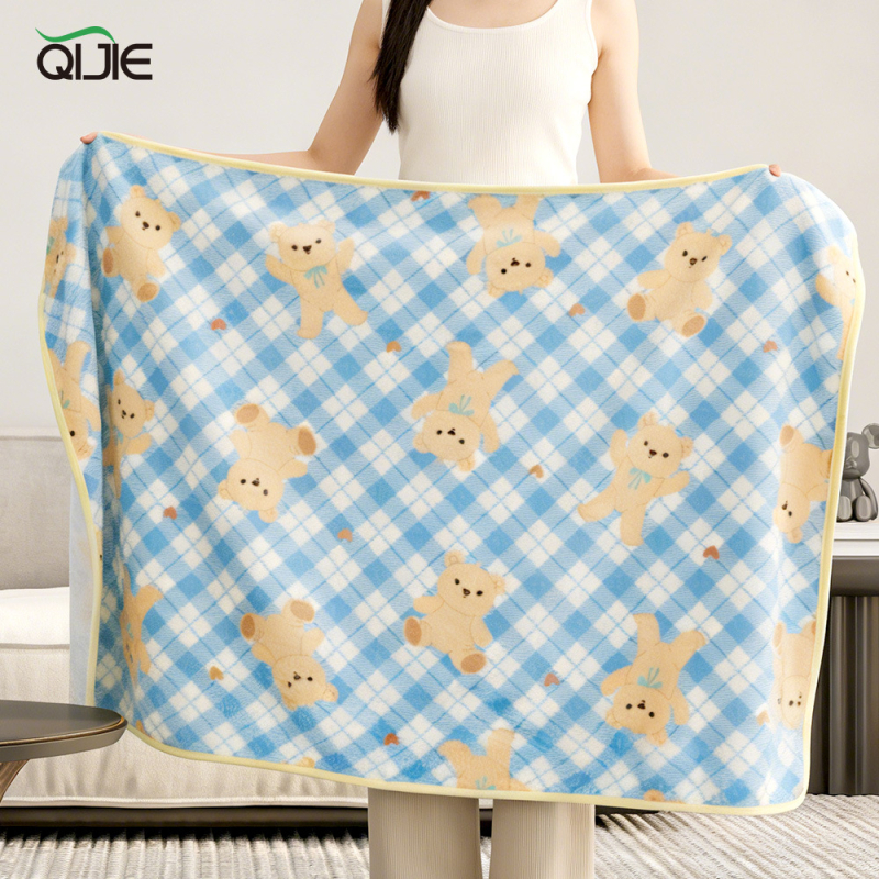 Polár dupla rétegű pléd – Cartoon minta, minden szezonra, testreszabható, 260–600 g