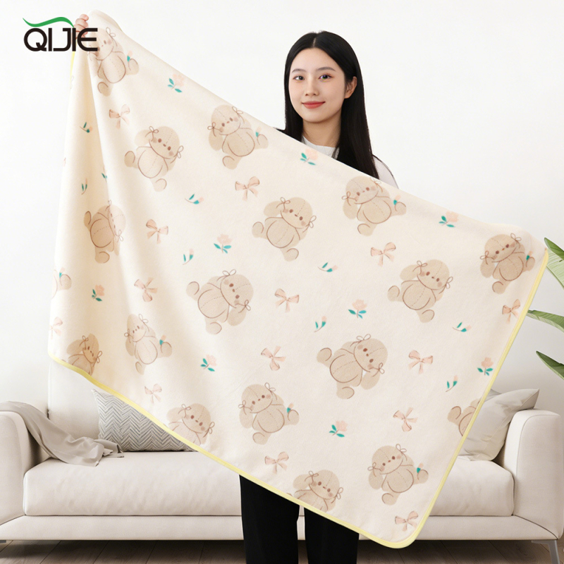 Polár dupla rétegű pléd – Cartoon minta, minden szezonra, testreszabható, 260–600 g